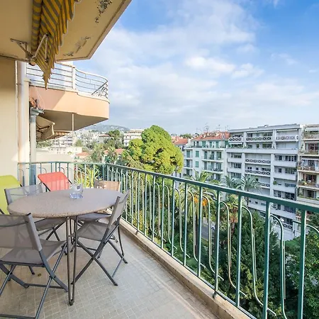 Sunny Mirabeau Niza